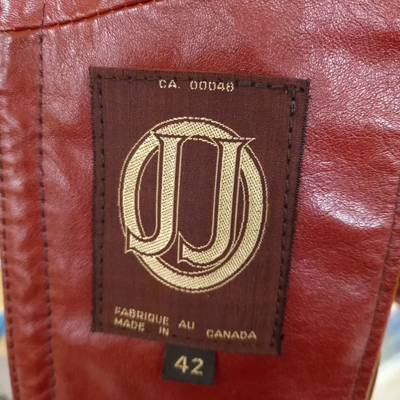 Vintage 1970's Lined Leather Coat - Picture 7 of 11